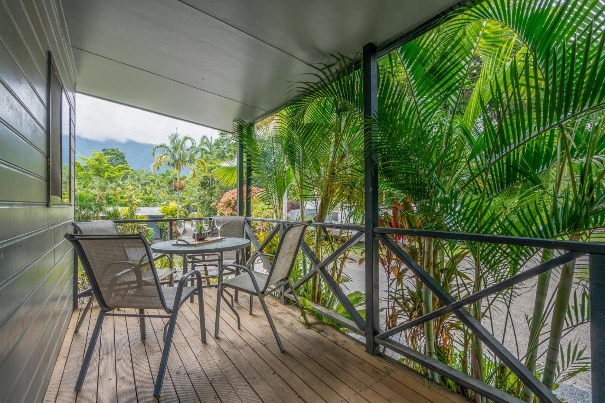 Tasman Holiday Parks - Cairns Cool Waters Buitenkant foto