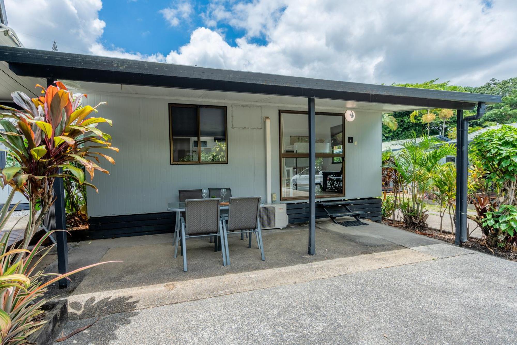 Tasman Holiday Parks - Cairns Cool Waters Buitenkant foto