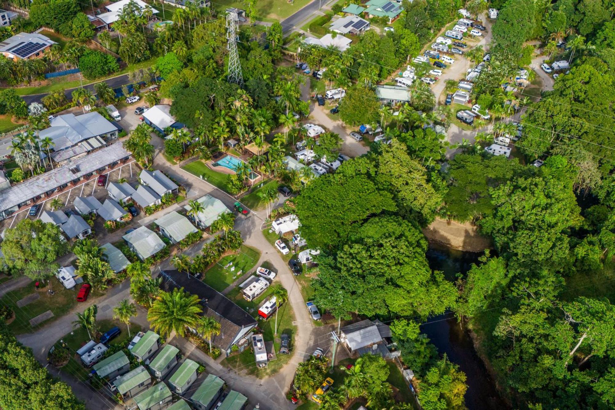 Tasman Holiday Parks - Cairns Cool Waters Buitenkant foto